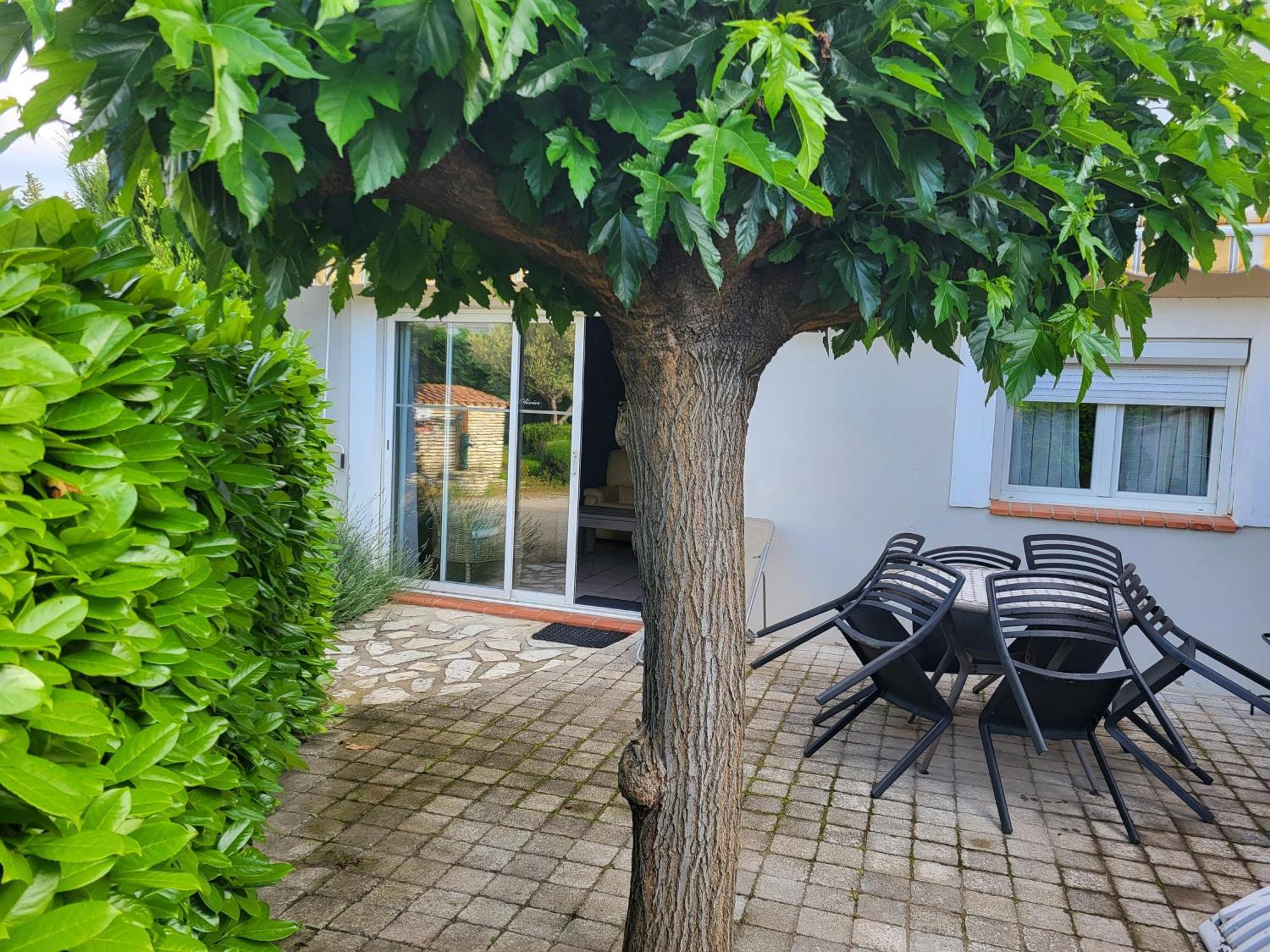 Le Gite De Lolivier En Provence Aramon Exterior foto